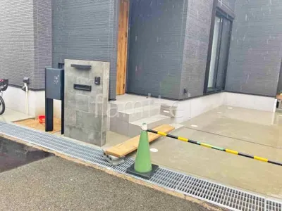 新築シンプル オープン外構
