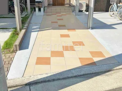 玄関アプローチ 床タイル貼り KYタイイル プロディアIII