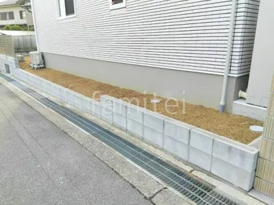 土留めコンクリートブロック