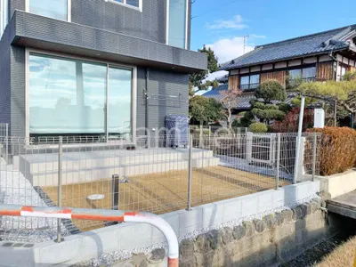 ブロック塀 (化粧ブロック) 太陽エコブロックス 普通CB スチールメッシュ フェンス YKKAP イーネット3F型 スチール柱 境界・メッシュ