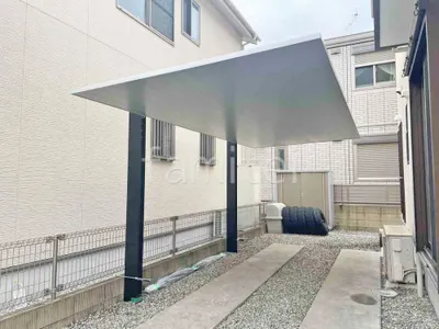 柱色 ブラック 屋根色 ナチュラルシルバーF