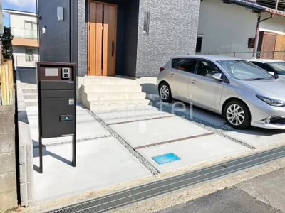 宅配ボックス門柱 （機能門柱 ） YKKAP 木製調 ルシアスポストユニットHB01型 
