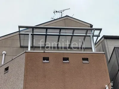 ３階ベランダ屋根  LIXIL テラスVS F 積雪30cm対応 フラット屋根 スタンダード 壁付