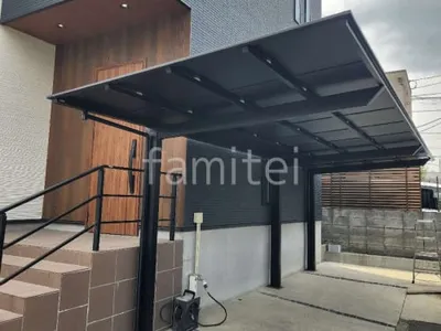 カーポート１台＋延長 （1.5台縦連棟） LIXIL ネスカＦ フラット屋根