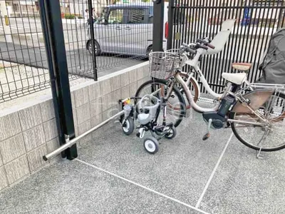 輪止め