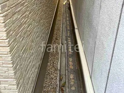 犬走り ジャミ敷き 防草シート加工