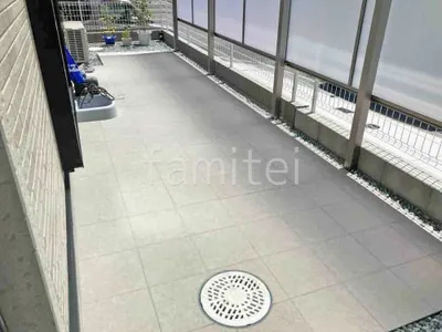 床タイル張り  LIXIL グレイスランド スクエア 石・ストーン調