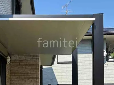 柱色 ブラック 屋根色 ナチュラルシルバーF