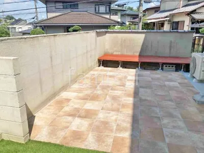 床タイル張り 施主支給