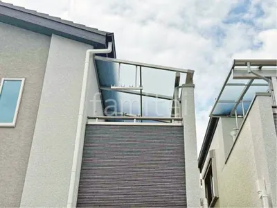 ２階ベランダ屋根  YKKAP ソラリアF フラット屋根 スタンダード 壁付