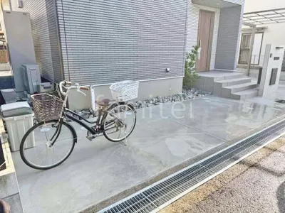 新築シンプル オープン外構