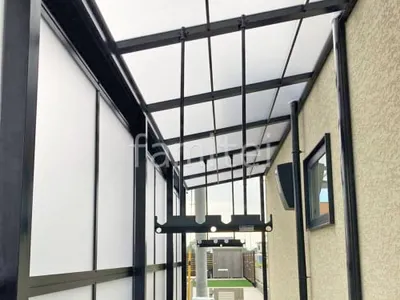 本体色 ブラック 屋根色 クリアマット
