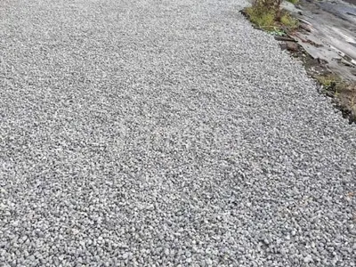 防犯砂利敷き バラス砕石 防草シート加工