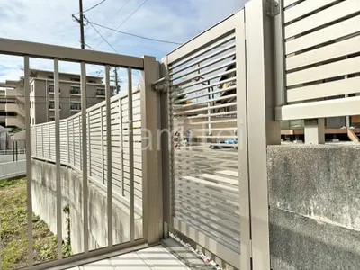 片開き 門扉 LIXIL AB YR2型 細横桟 
