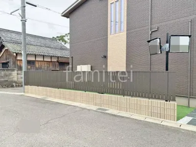 ブロック塀 (化粧ブロック) ユニソン アルタ アルミ形材 フェンス LIXIL AB TS2型 縦スリット2 目隠し