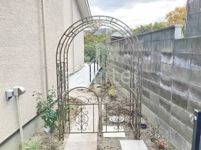 アーチ 施主支給