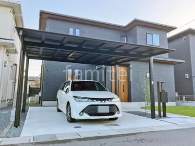 本体色 ブラック 屋根色 ブラックマット