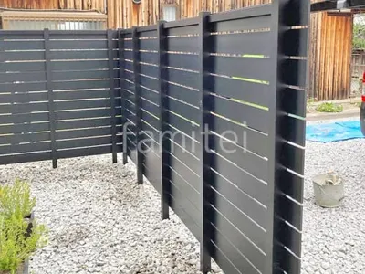 本体色 ビターブラック