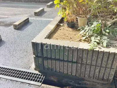 化粧ブロック花壇補修