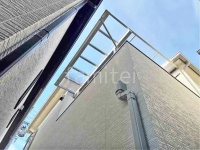 ２階ベランダ屋根  YKKAP ソラリアF 積雪50cm対応 フラット屋根 スタンダード 壁付