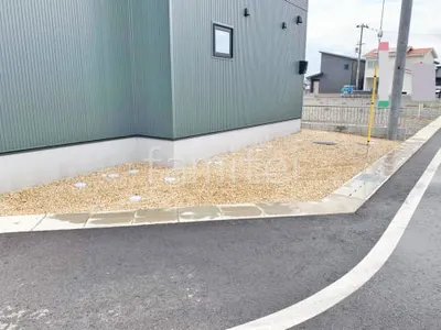 ジャミ敷き 防草シート加工