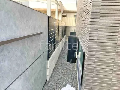 ブロック塀 （化粧ブロック） ユニソン エリダ  アルミ形材 フェンス LIXIL AB YS3型 横スリット3 目隠し