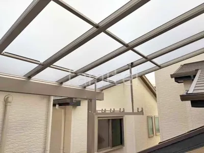 ２階ベランダ屋根  YKKAP ソラリアF フラット屋根 スタンダード 壁付