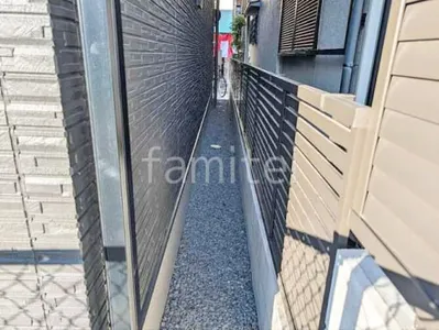 犬走り 防犯砂利敷き バラス砕石 防草シート加工