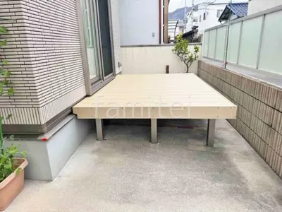 人工木デッキ  LIXIL 人工木 樹ら楽ステージ 