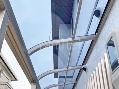 本体色 プラチナステン 屋根色 アースブルー