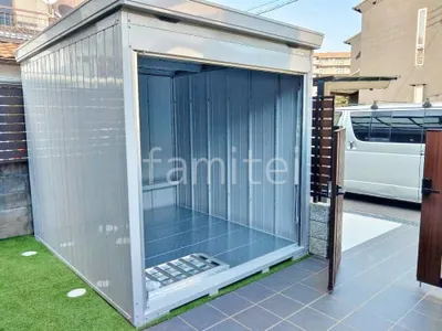 イナバ物置 バイク保管庫 FM-2226HY