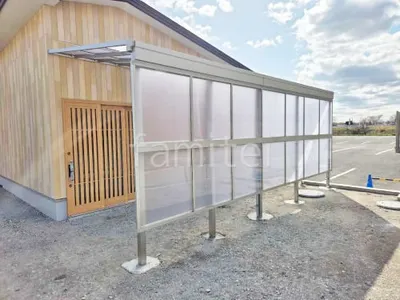 １階テラス屋根 （雨除け） YKKAP ソラリアF フラット屋根 スタンダード 壁付