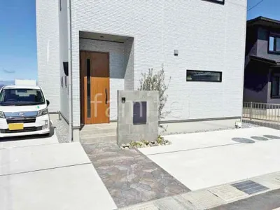 新築シンプル オープン外構