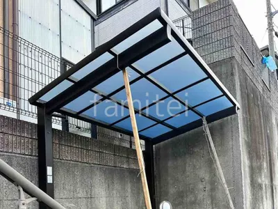 屋根材：熱線遮断ポリカーボネート　かすみ