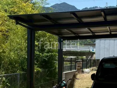 本体色 ブラック・屋根色 ブラックマット