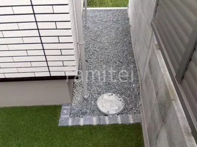 犬走り 防犯砂利敷き バラス砕石 防草シート加工