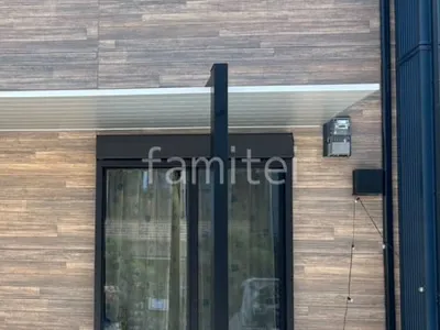 本体色 ブラック 屋根色 ナチュラルシルバーF