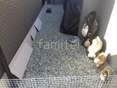 犬走り 防犯砂利敷き バラス砕石 防草シート加工