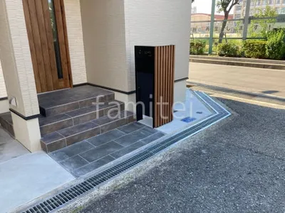 玄関アプローチ床 床タイル貼り タカショー セラレバンテ 機能門柱 施主支給