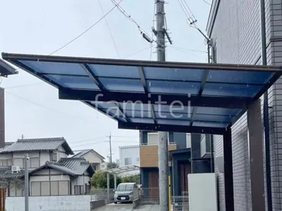 本体色 ブラウン 屋根色 アースブルー(マット調)