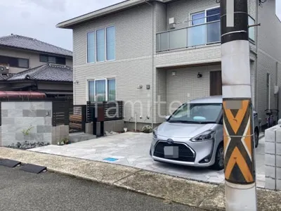新築シンプル セミクローズ外構