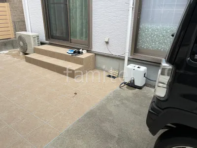 お庭 床タイル貼り LIXIL グレイスランド