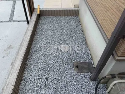 バラス敷き 防草シート加工