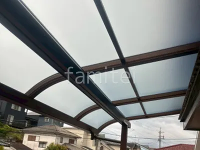 本体色 ブラウン 屋根色 クリアマット(熱線遮断)