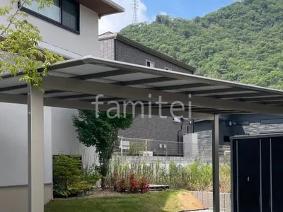 本体色 アーバングレー 屋根色 マットシルバー