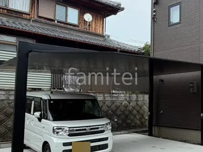 本体色 ブラック 屋根色 ブラック
