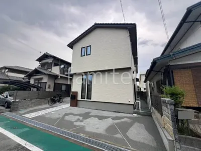 駐車場ガレージ床 洗い出し仕上げ 伸縮目地