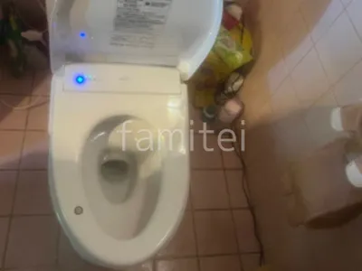 タンク式トイレ  TOTO ピュアレストＱＲ 