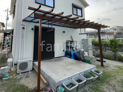 １階テラス屋根 （雨除け） YKKAP フル木製調 サザンテラス パーゴラタイプ フラット屋根 スタンダード 壁付