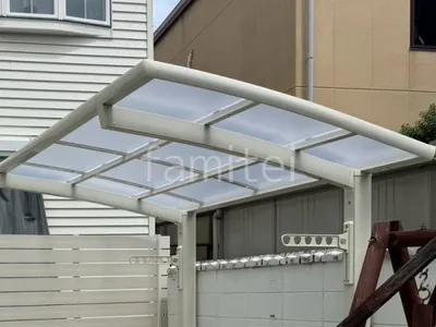 本体色 ホワイト 屋根色 クリアマット